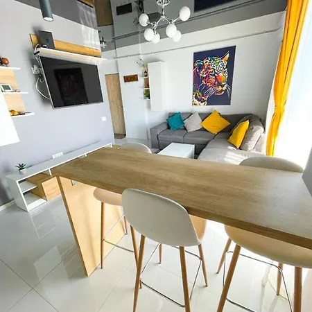 Apartament Damian * Năvodari
